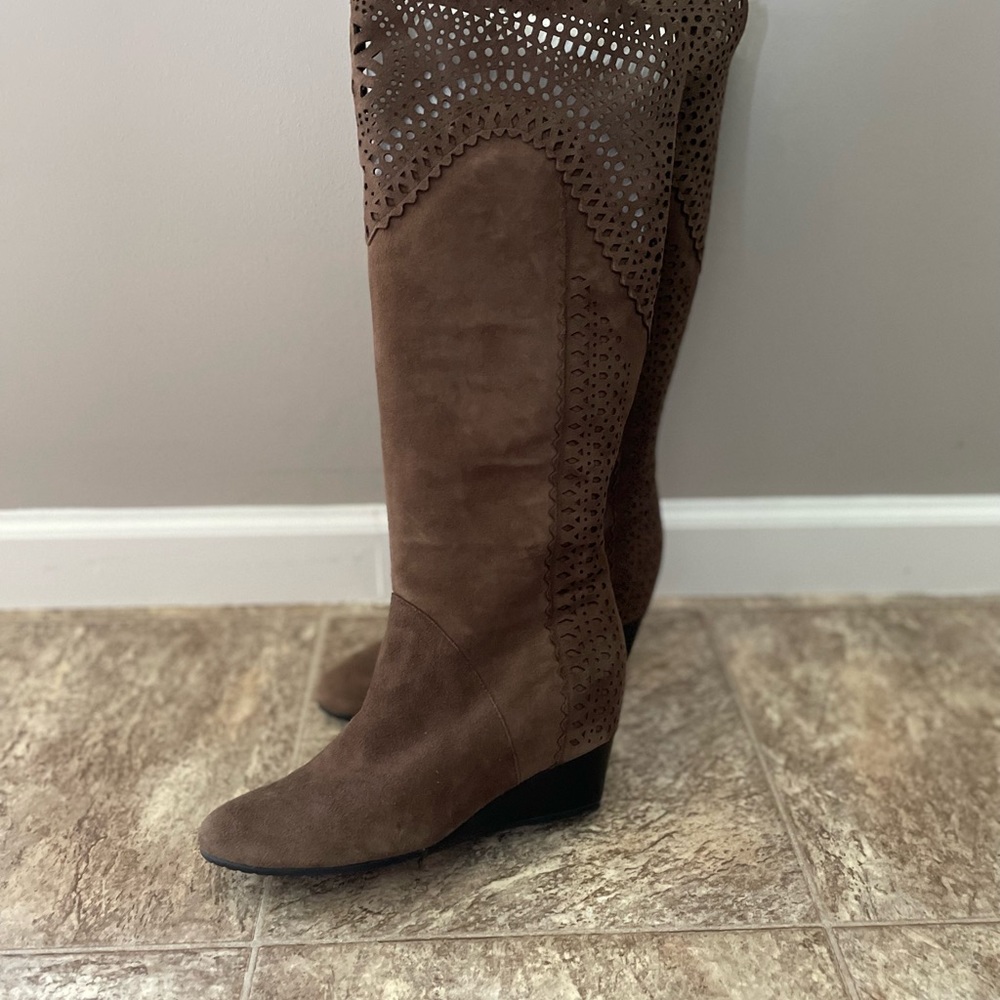Suede cut out wedge boot